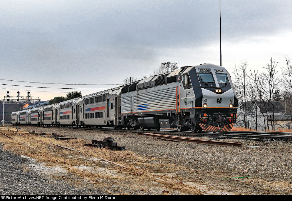 NJT 4031 on train 1111